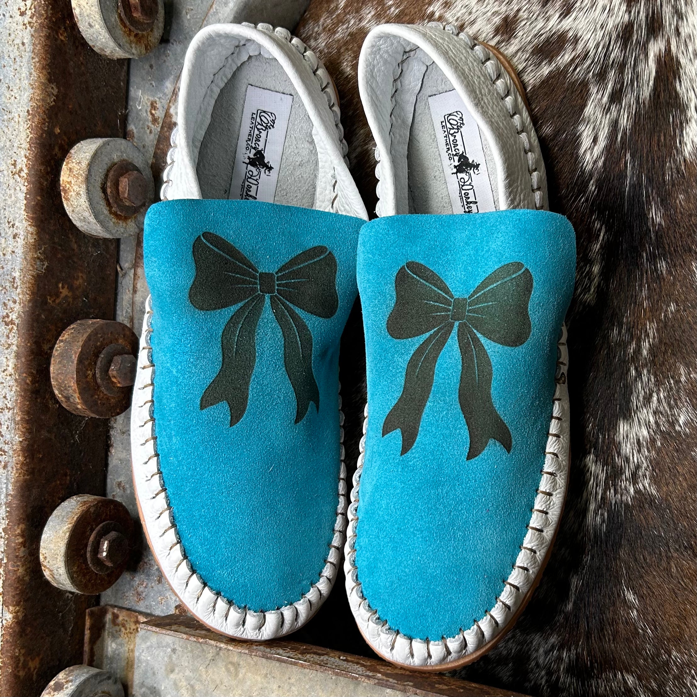 Bow Dayworker (Ariel) (size 8)