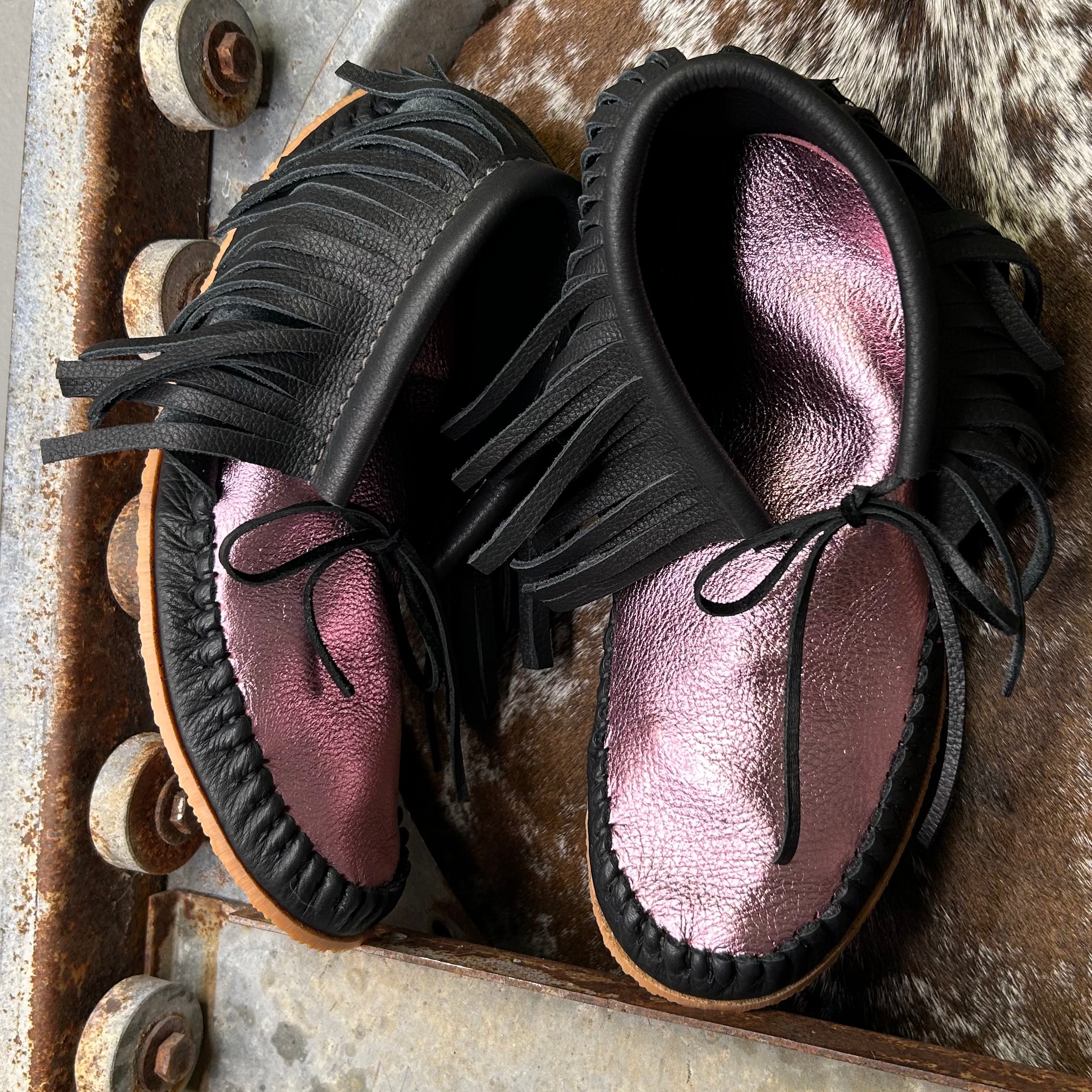 Metallic Classic (Yeimi) (size 10)