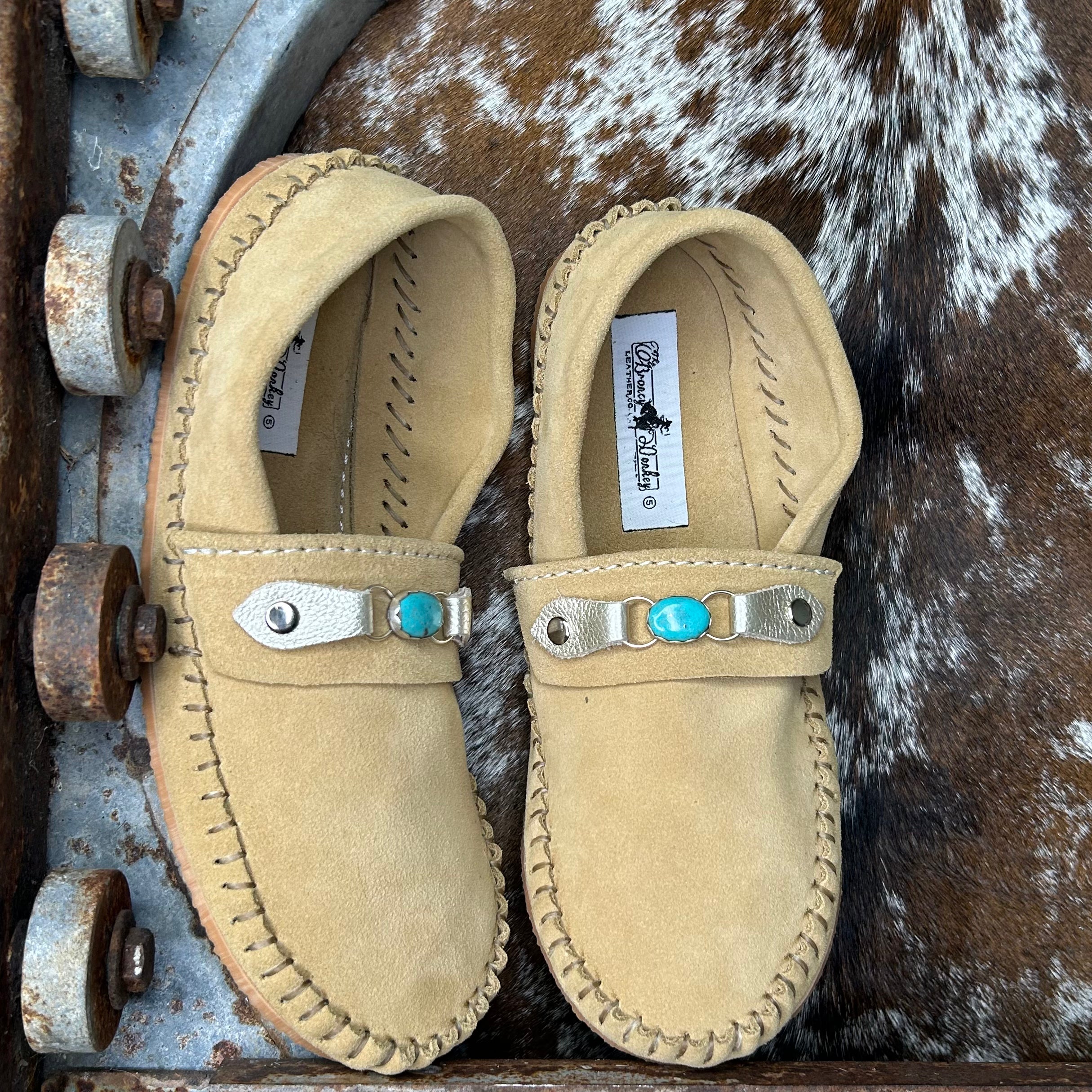 Turquoise Cab Dayworker (size 5)