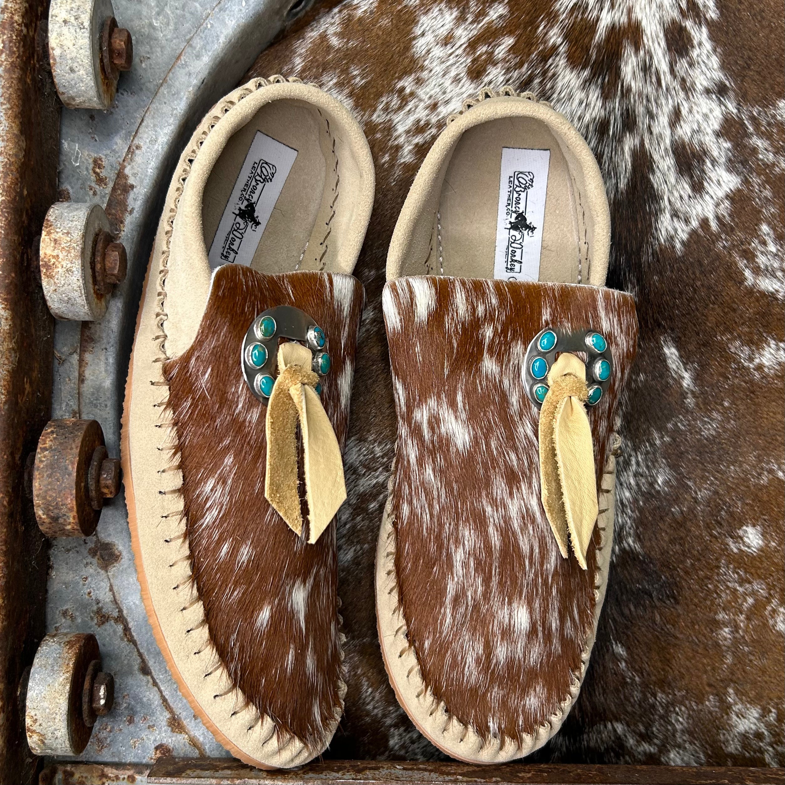 Concho Cowhide Dayworker (size 9)