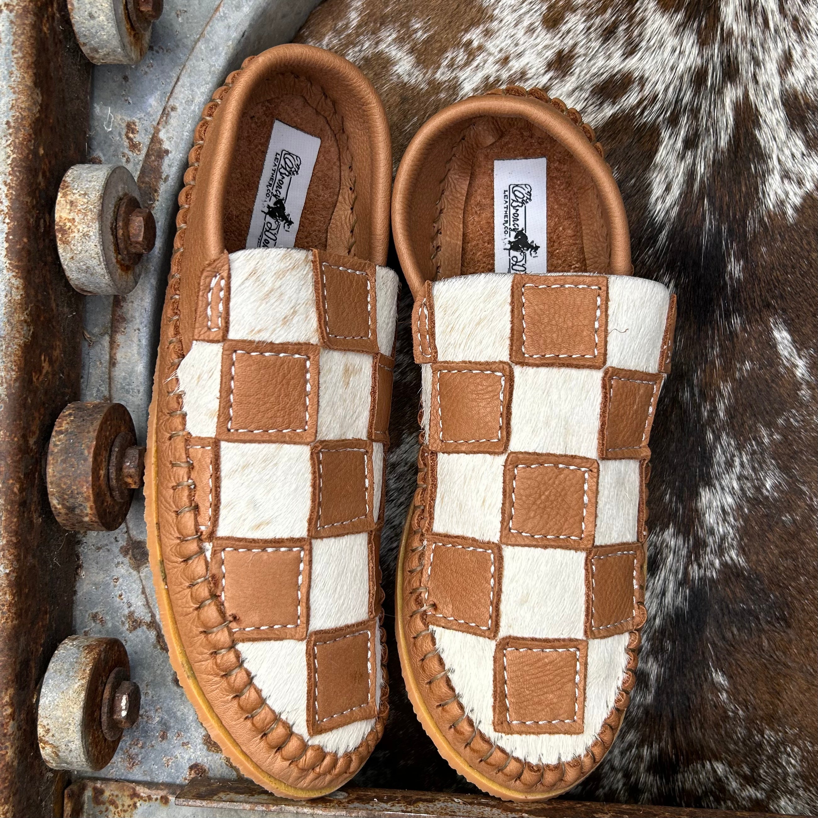 Checker Dayworker (size 9)
