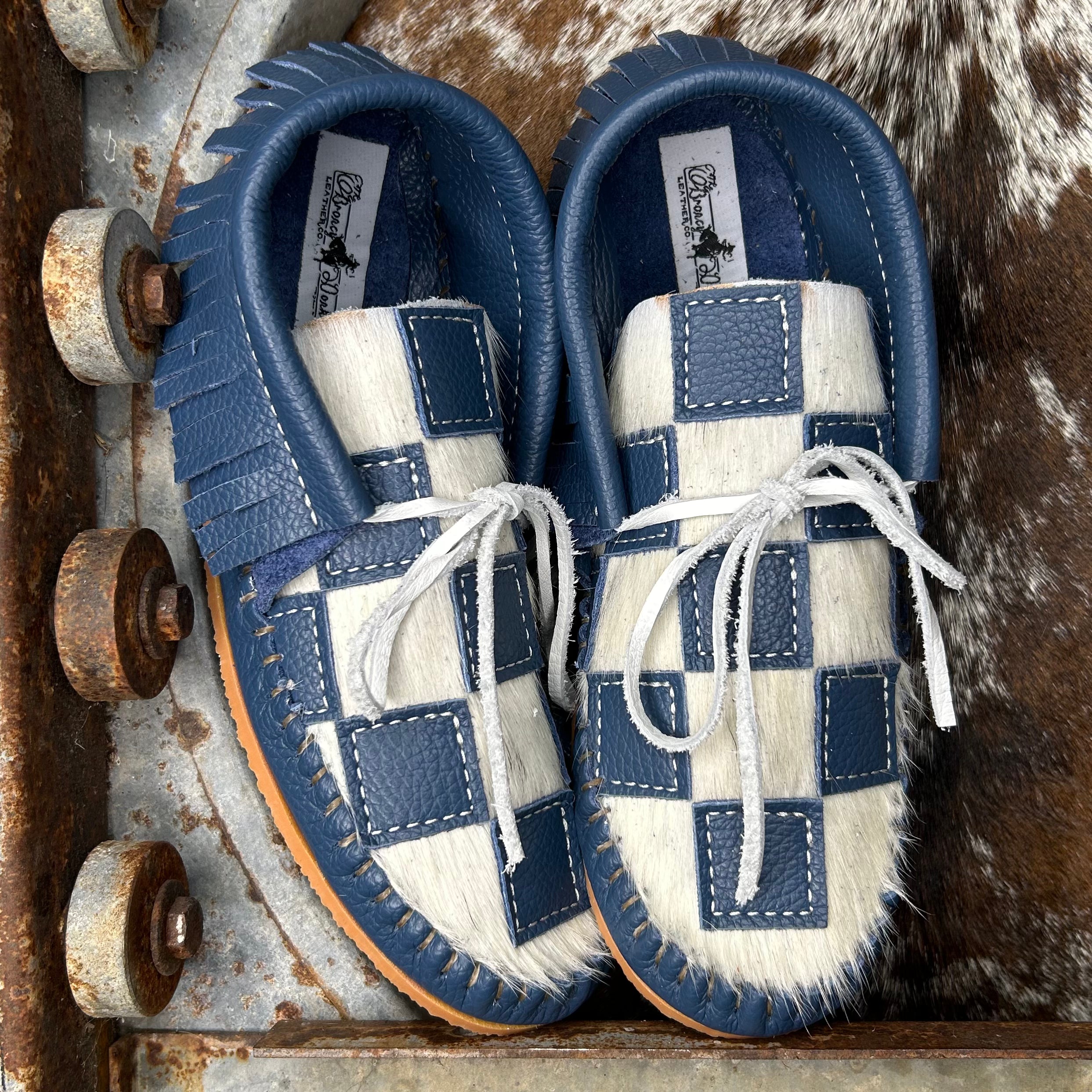 Checker Dayworker (size 10)