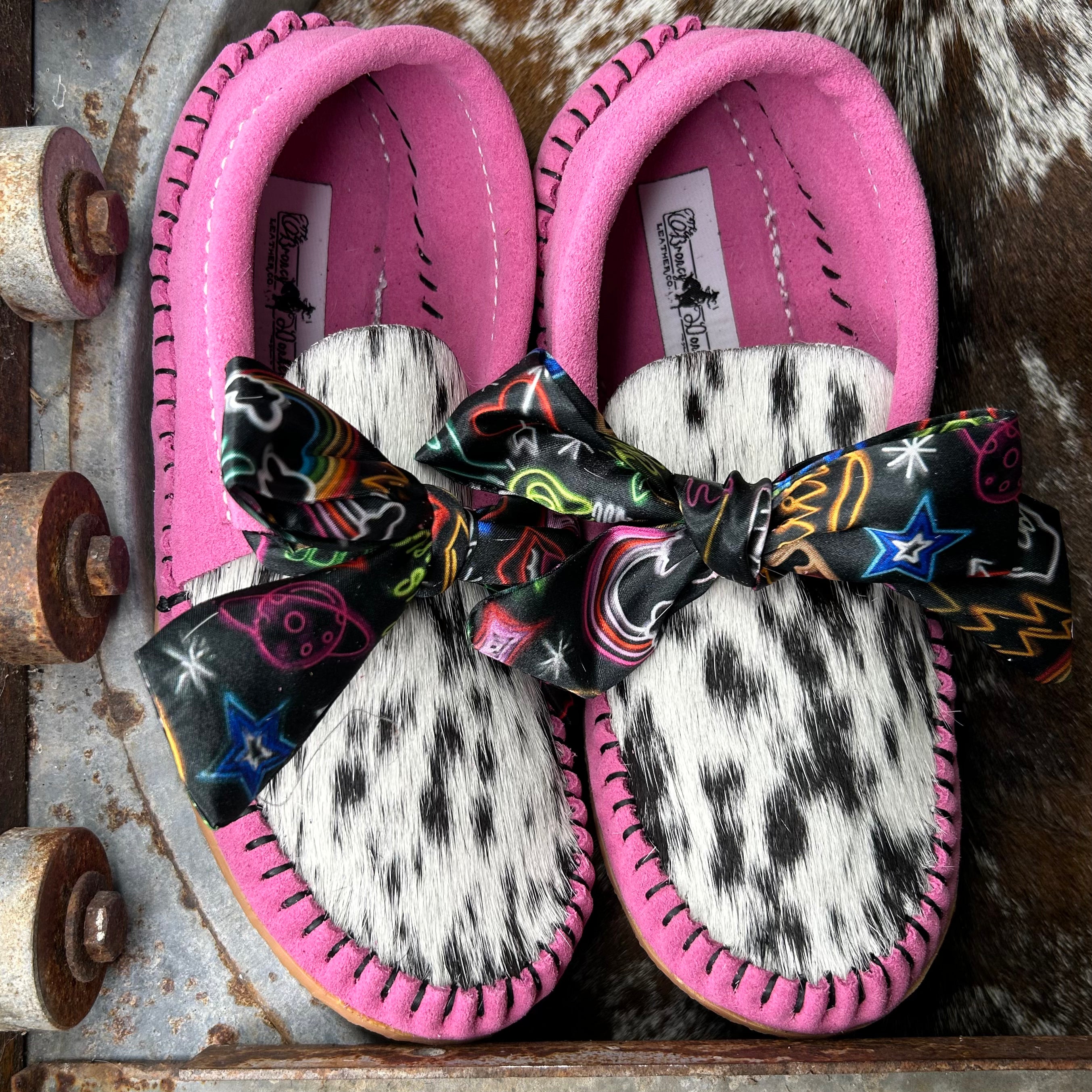 Wild Rag Muleys (Size 8)