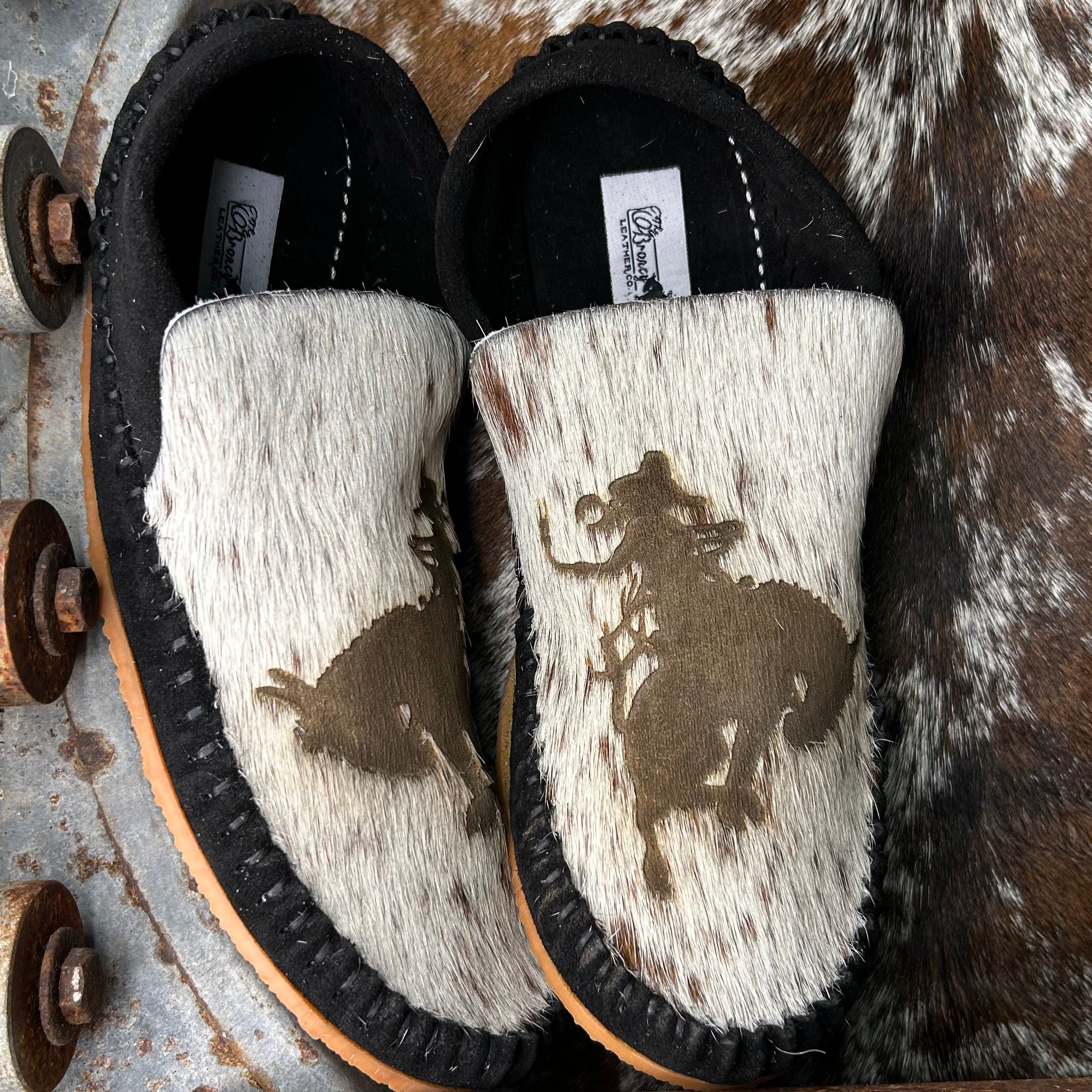 Bucking girl Dayworkers (Size 7)