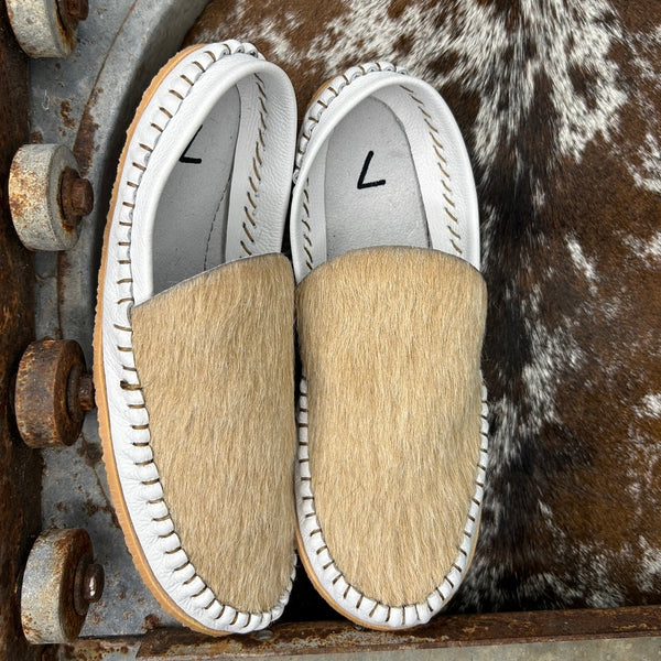 Cowhide mule (size 8)