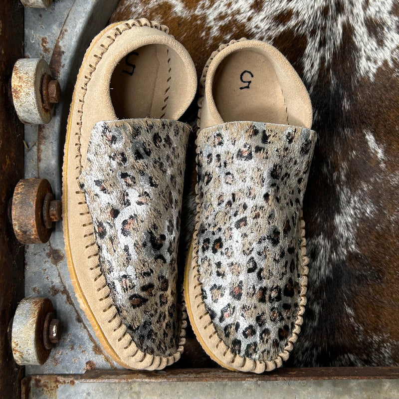 Leopard dayworker (size 5)