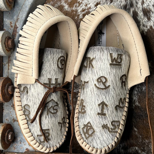 Branded Shorties (Size 9)