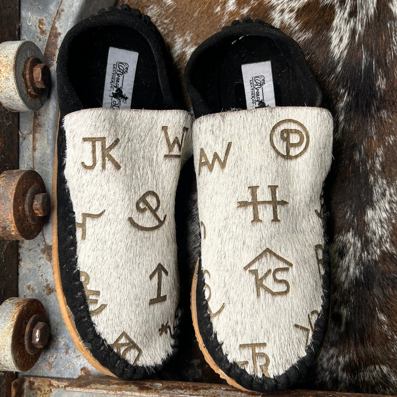 Branded Dayworker (Size 10)