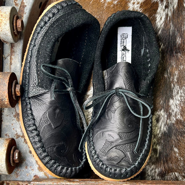 Embossed Muley (Size 9)