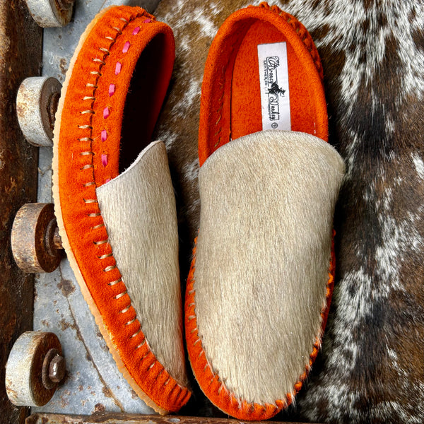 Buckstitch Mules (Size 9)