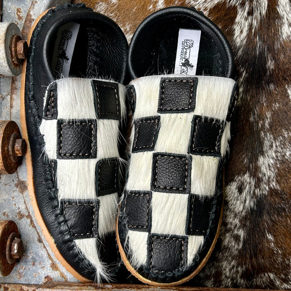 Checkered Dayworkers (Size 6)