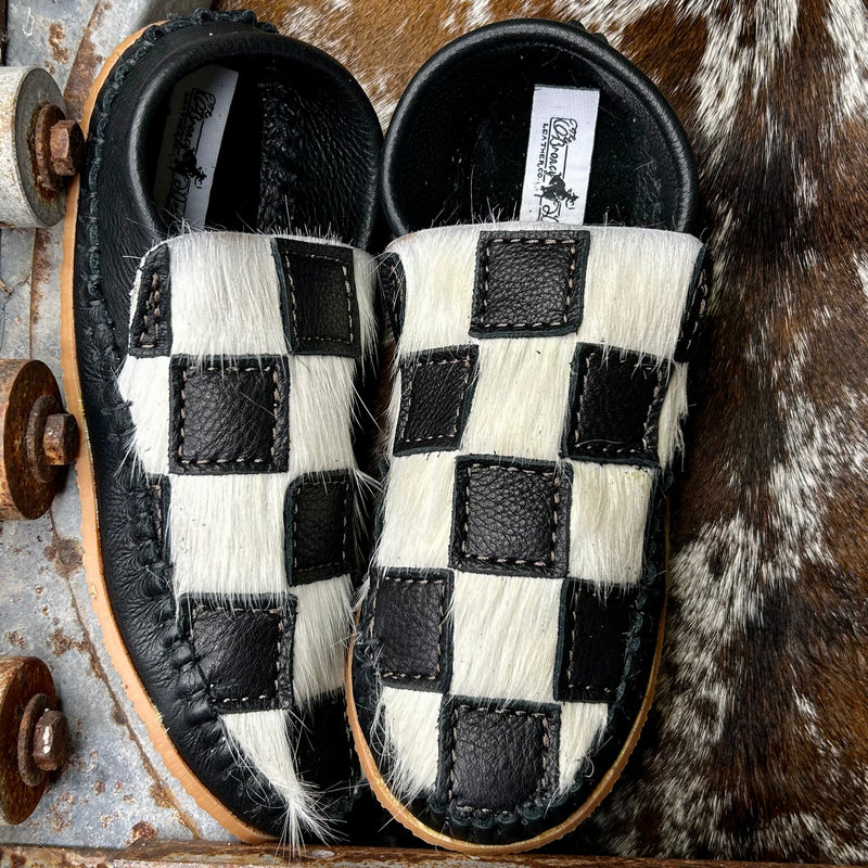 Checkered Dayworkers (Size 6)