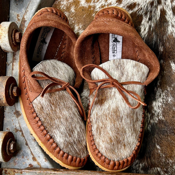 Cowhide Muleys (Size 8)
