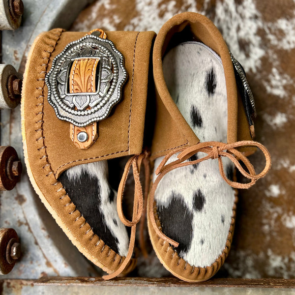 Concho Tall Back (size 9)