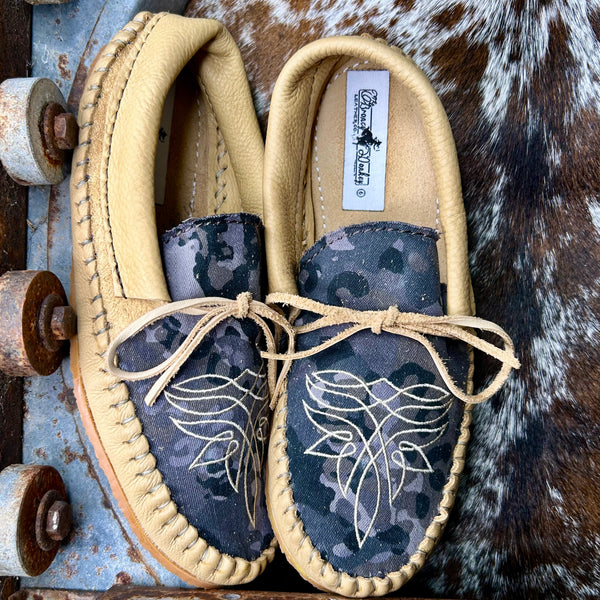 Bootstitch Muleys (Size 6)