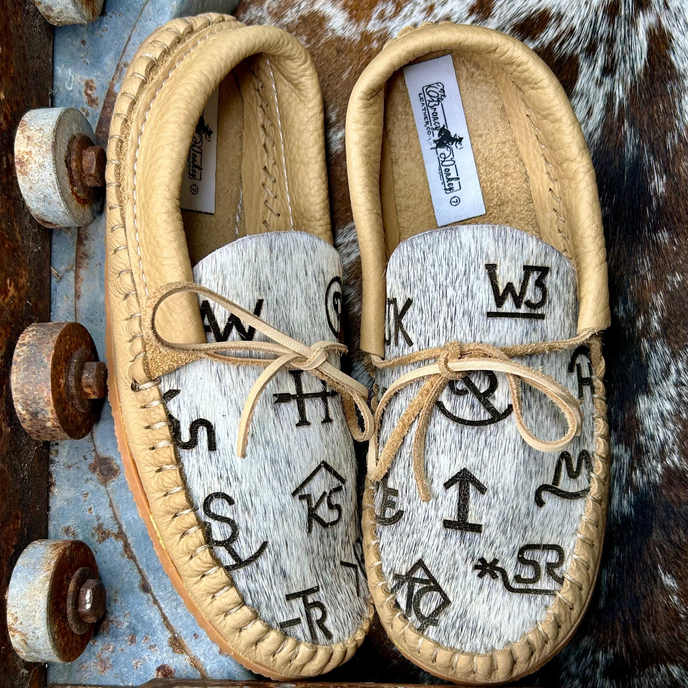 Branded Muleys (Size 5) – Broncy Donkey Leather Co