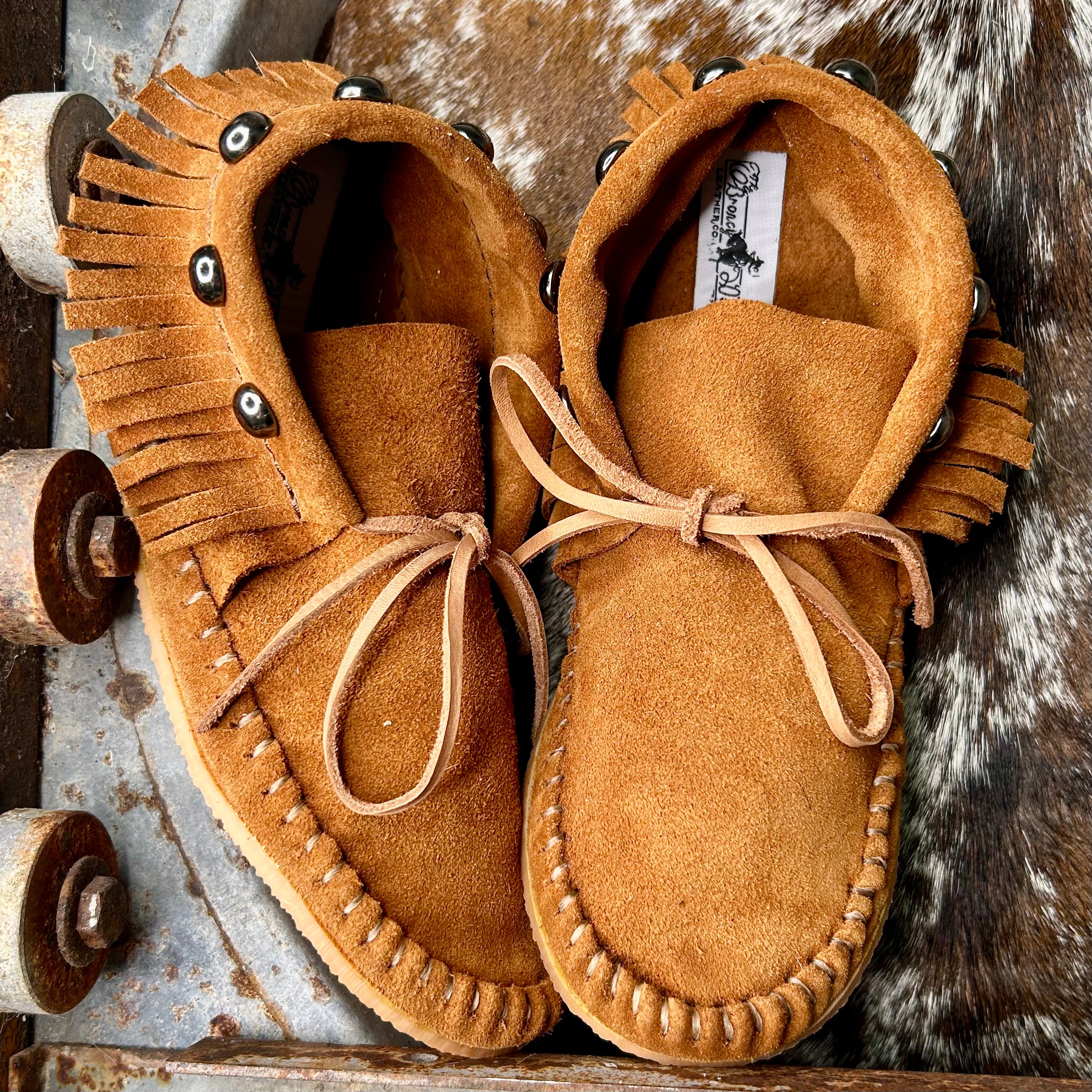 Stud Shorties (Size 5)