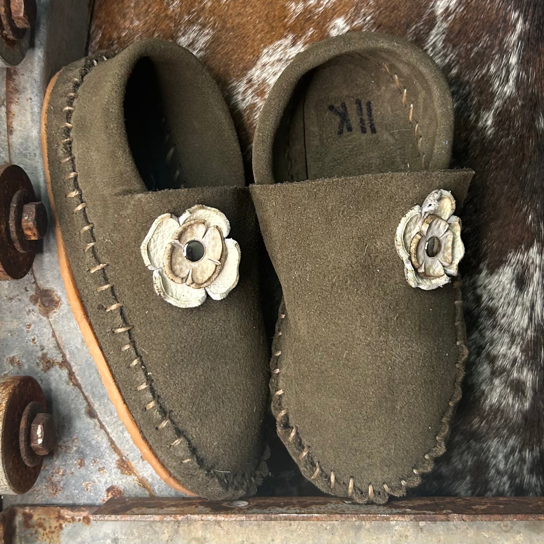 KIDS Rail Three Dayworker (size 11)