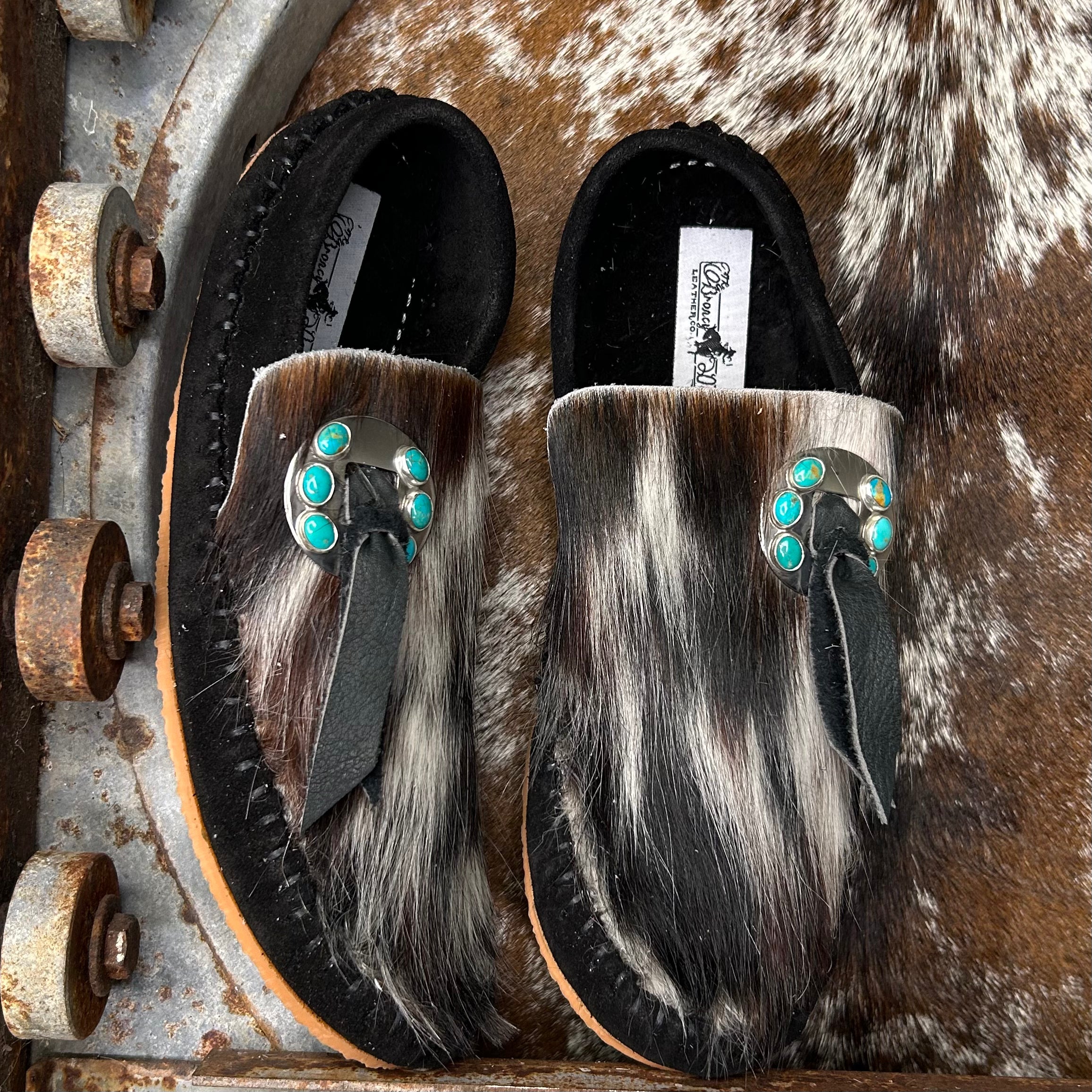 Concho Cowhide Dayworker (size 6)