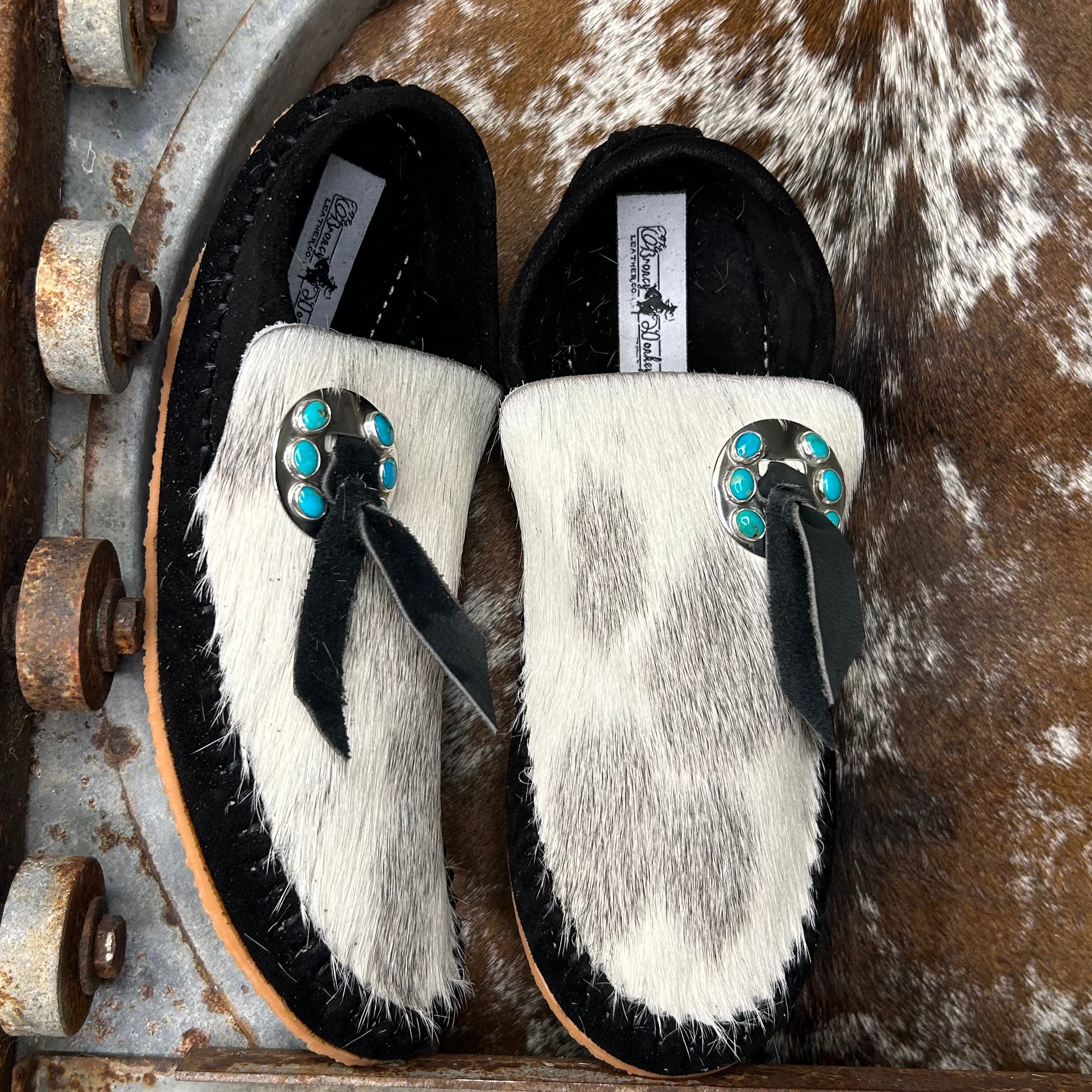 Concho Cowhide Dayworker (size 8)