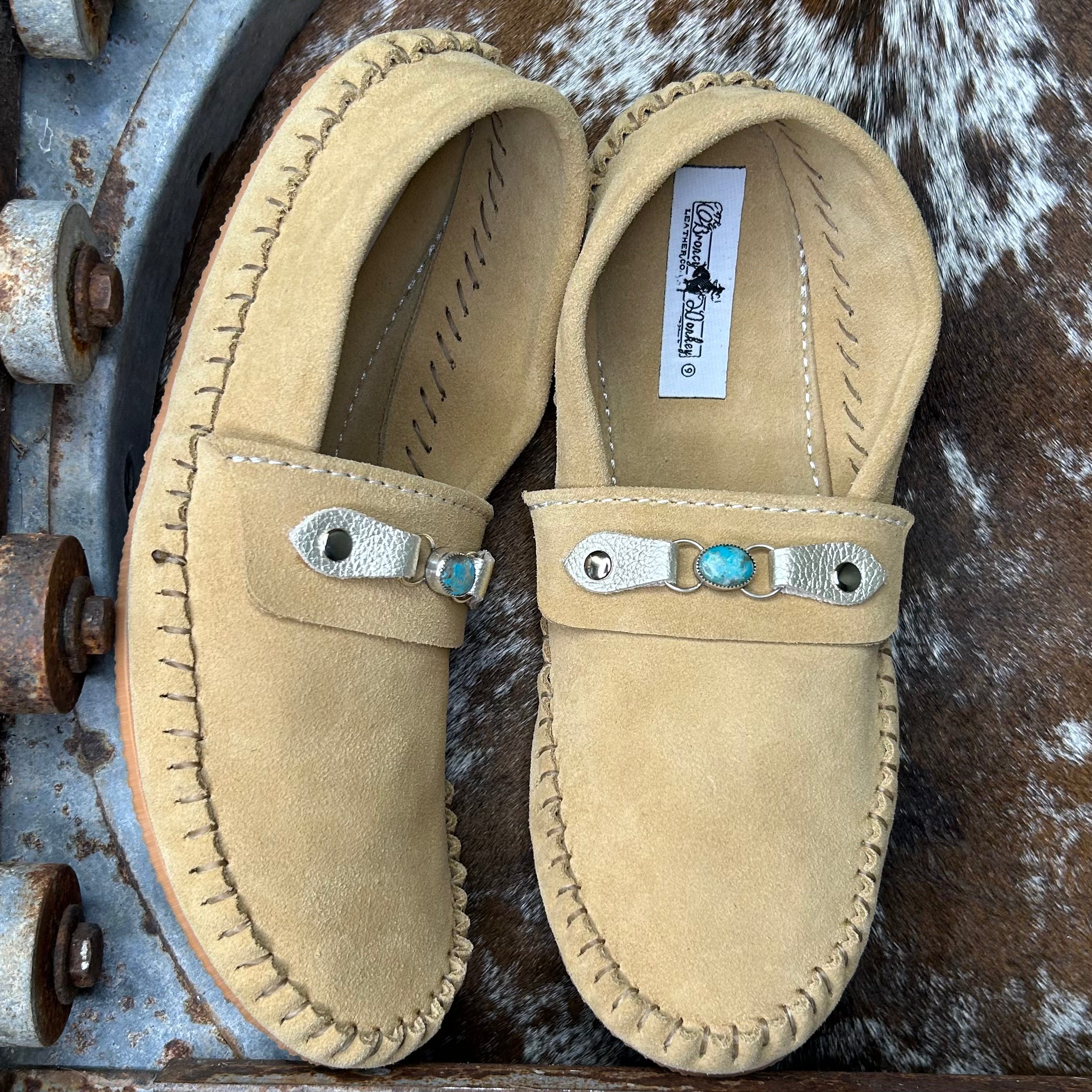 Turquoise Cab Dayworker (size 9)