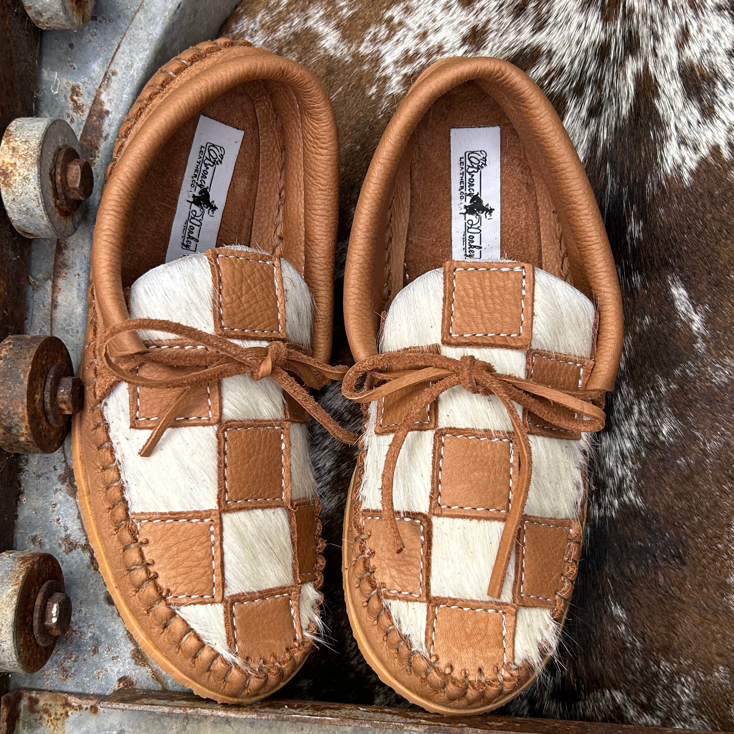 Checker Muley (size 7)