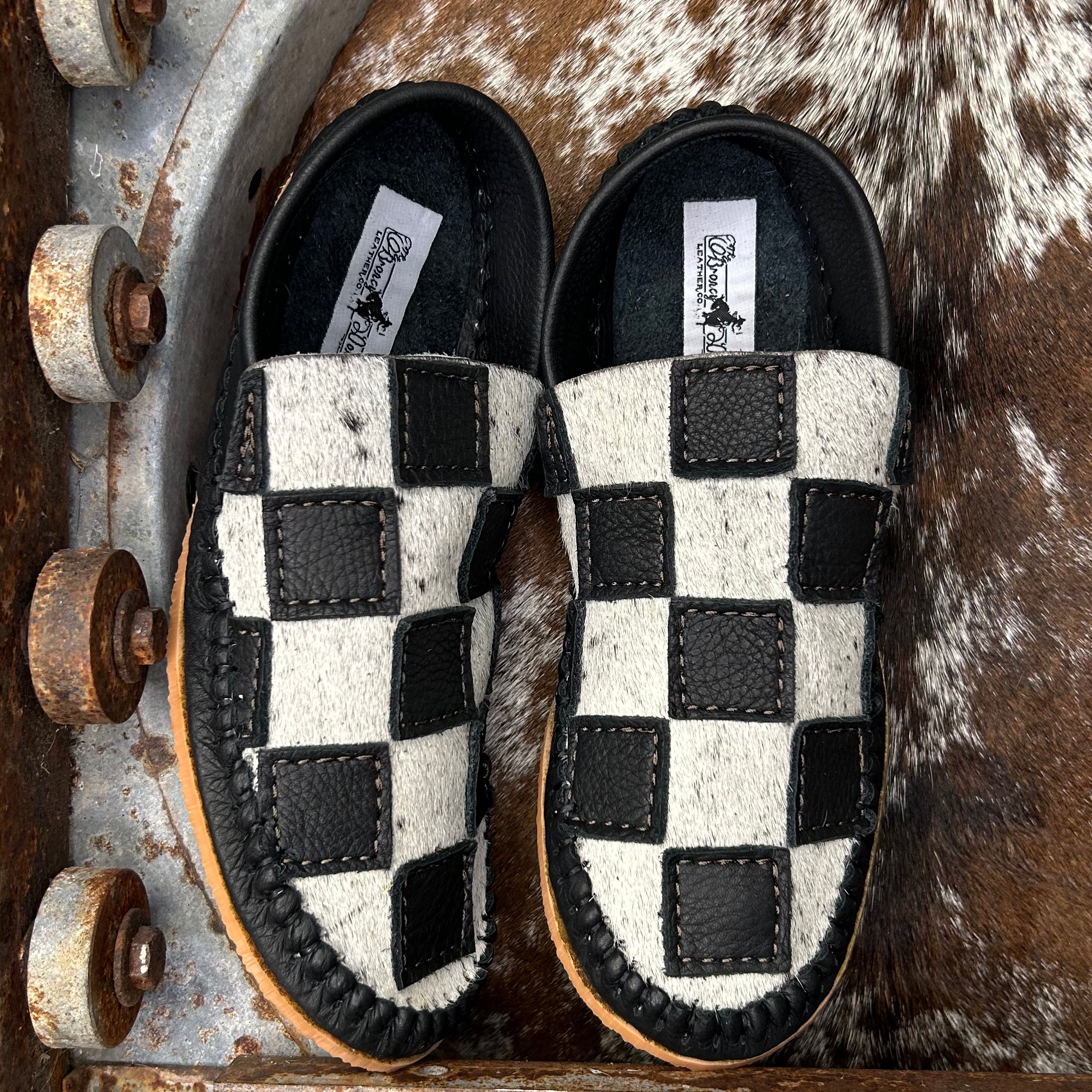 Checker Dayworker (size 8)