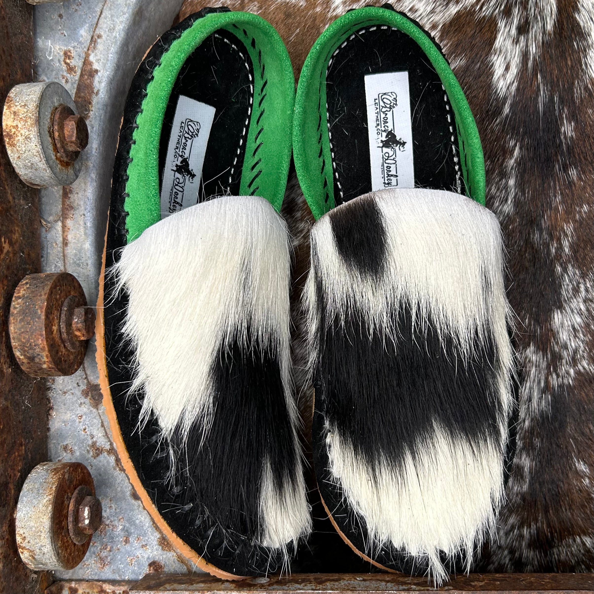 Cowhide Mule (size 6)
