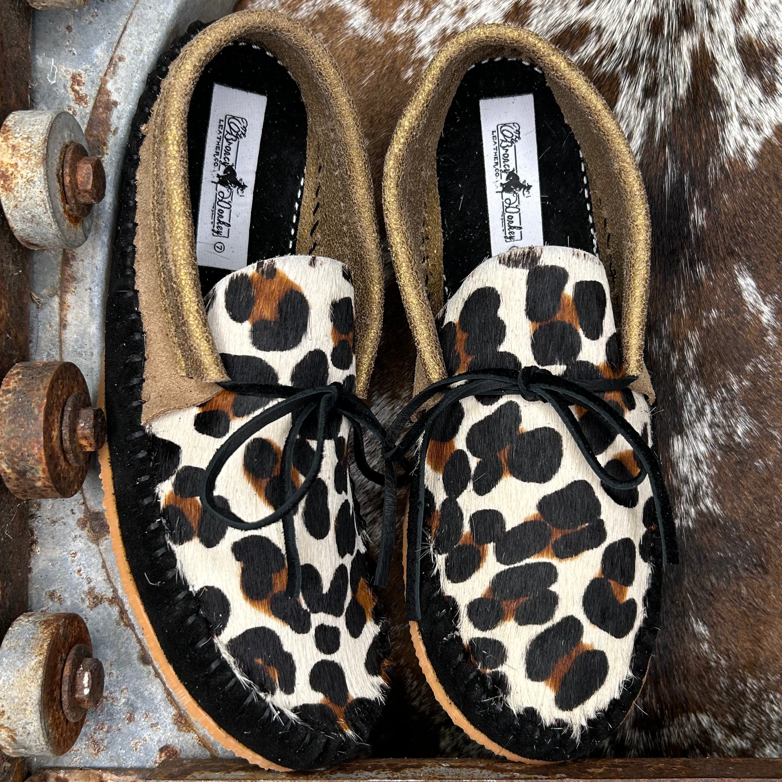 Cowhide Muley (size 7)