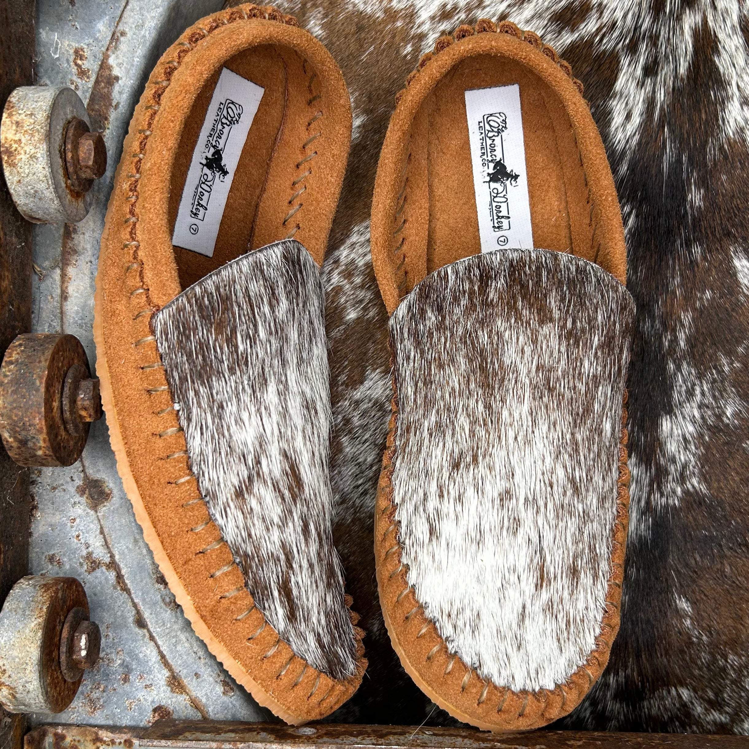Cowhide Mule (size 7)