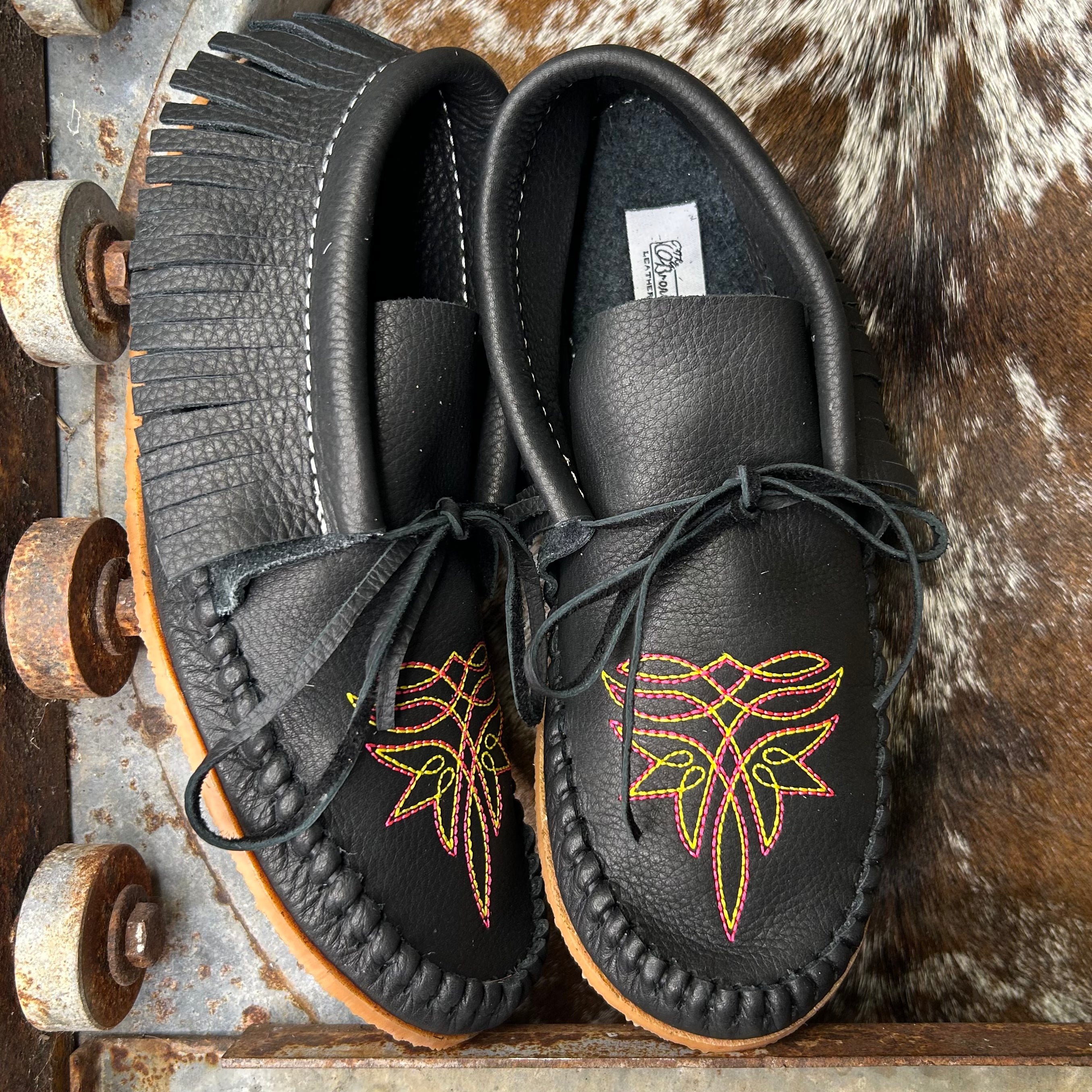 Bootstitch Shortie (size 6)