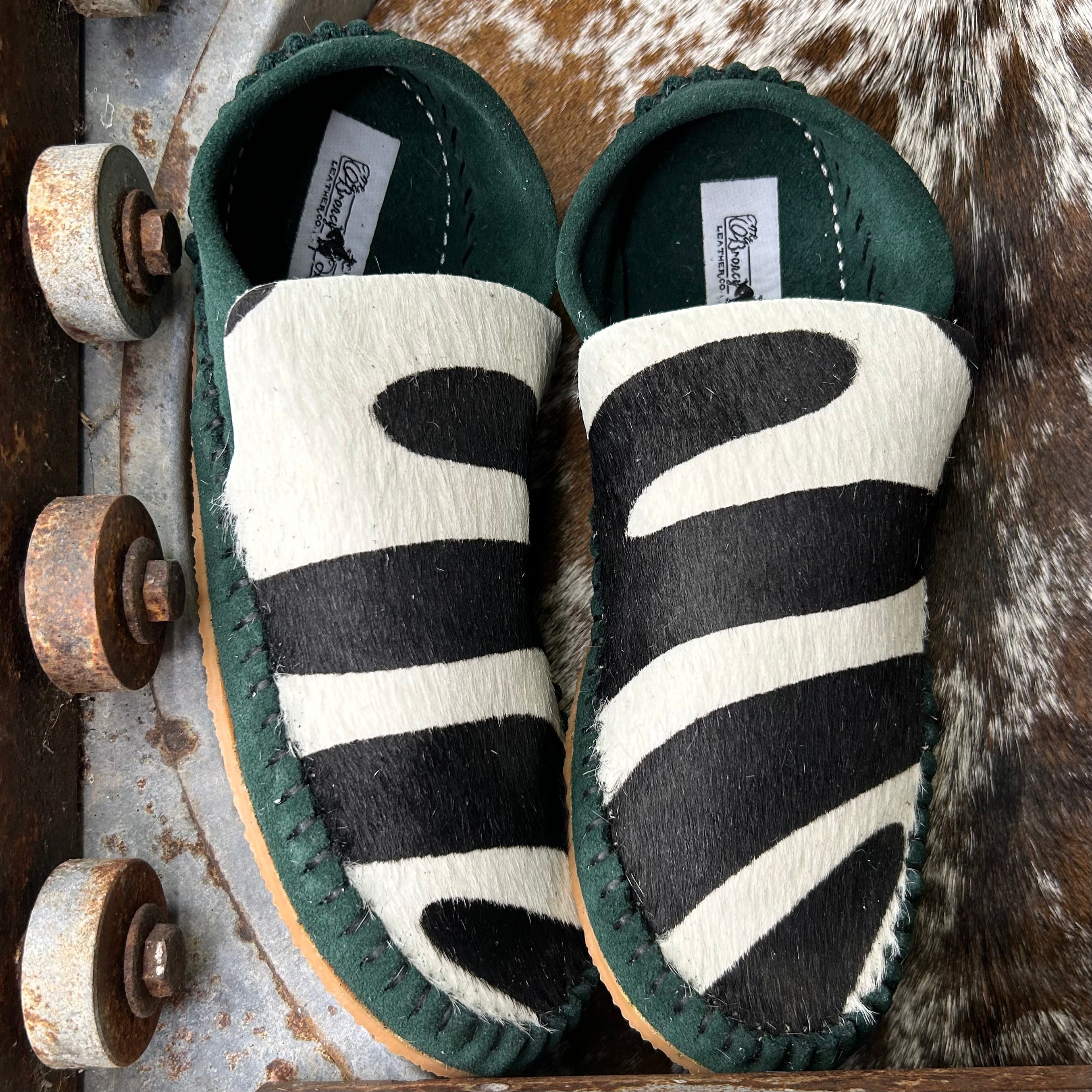 Zebra Dayworkers (Size 7)
