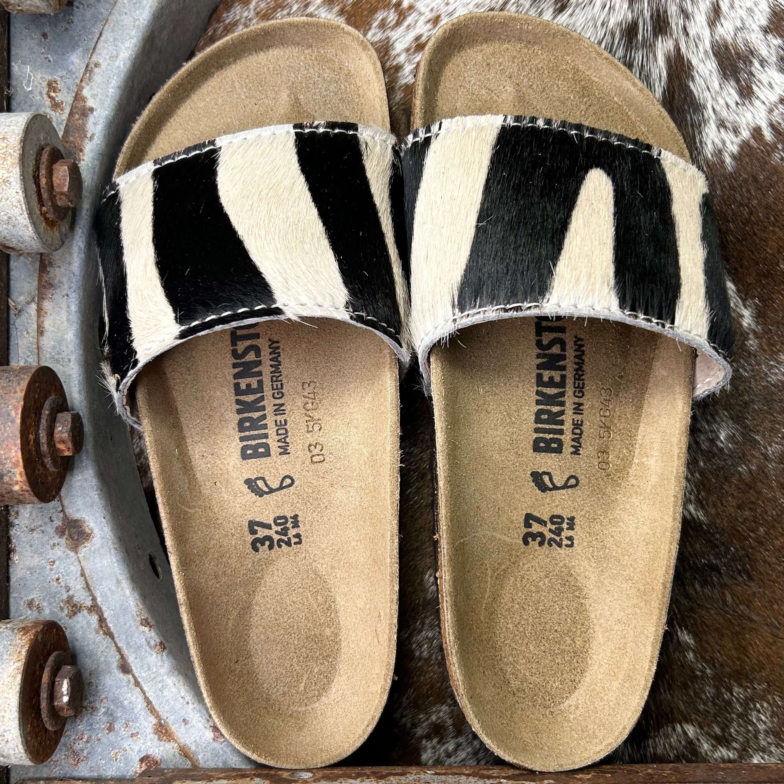 Zebra Rancheras (Size 37)