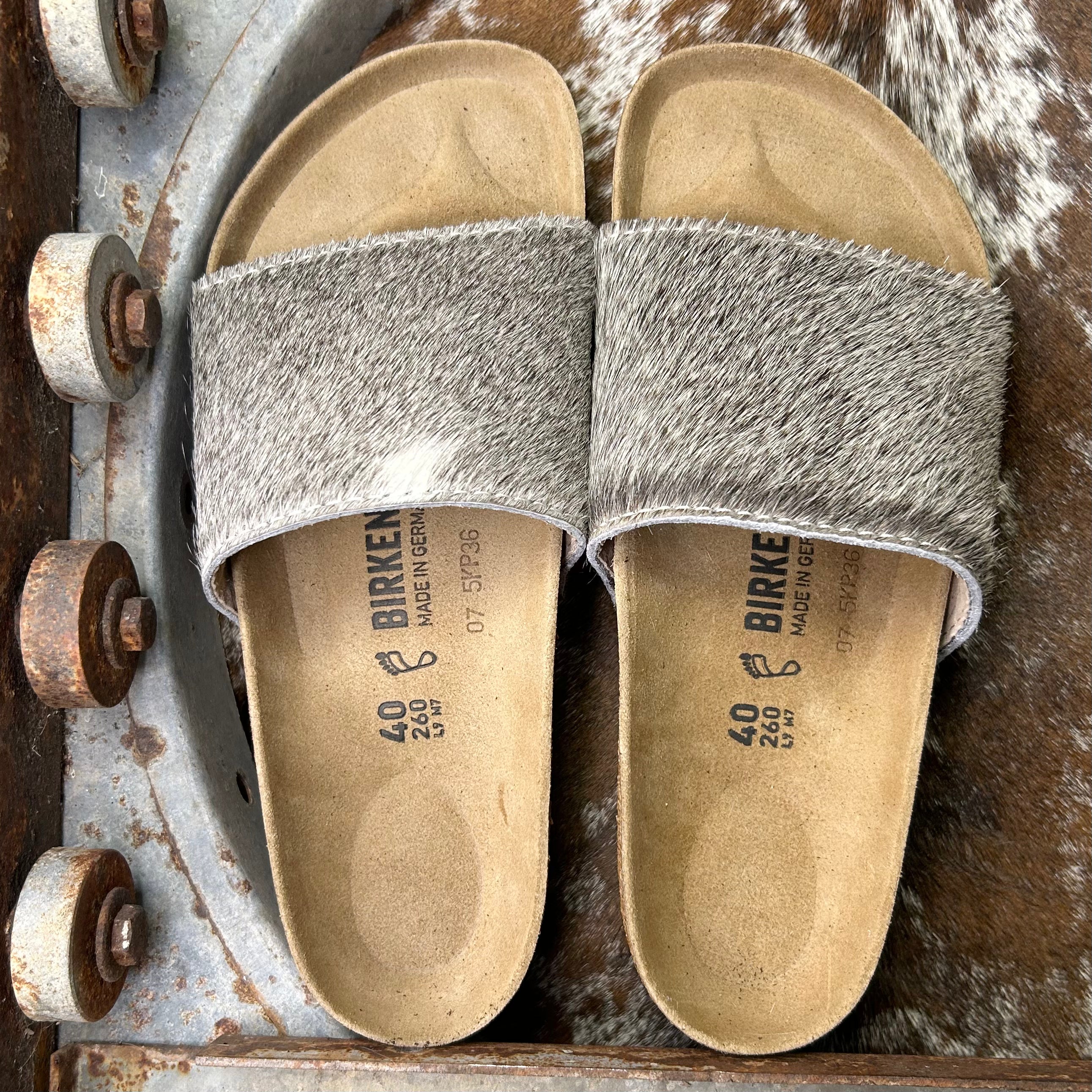 Cowhide Rancheras (Size 40)