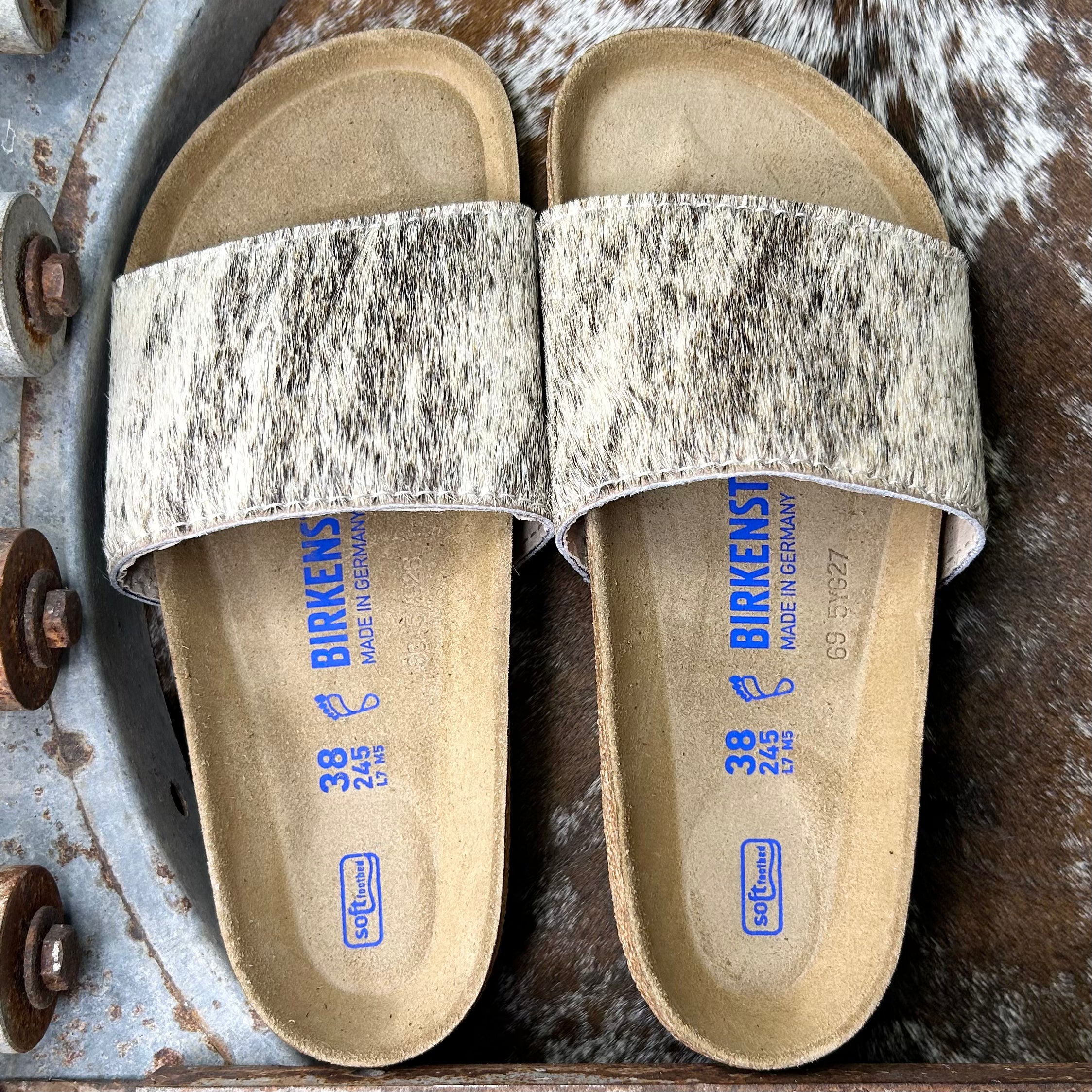 Cowhide Rancheras (Size 38)