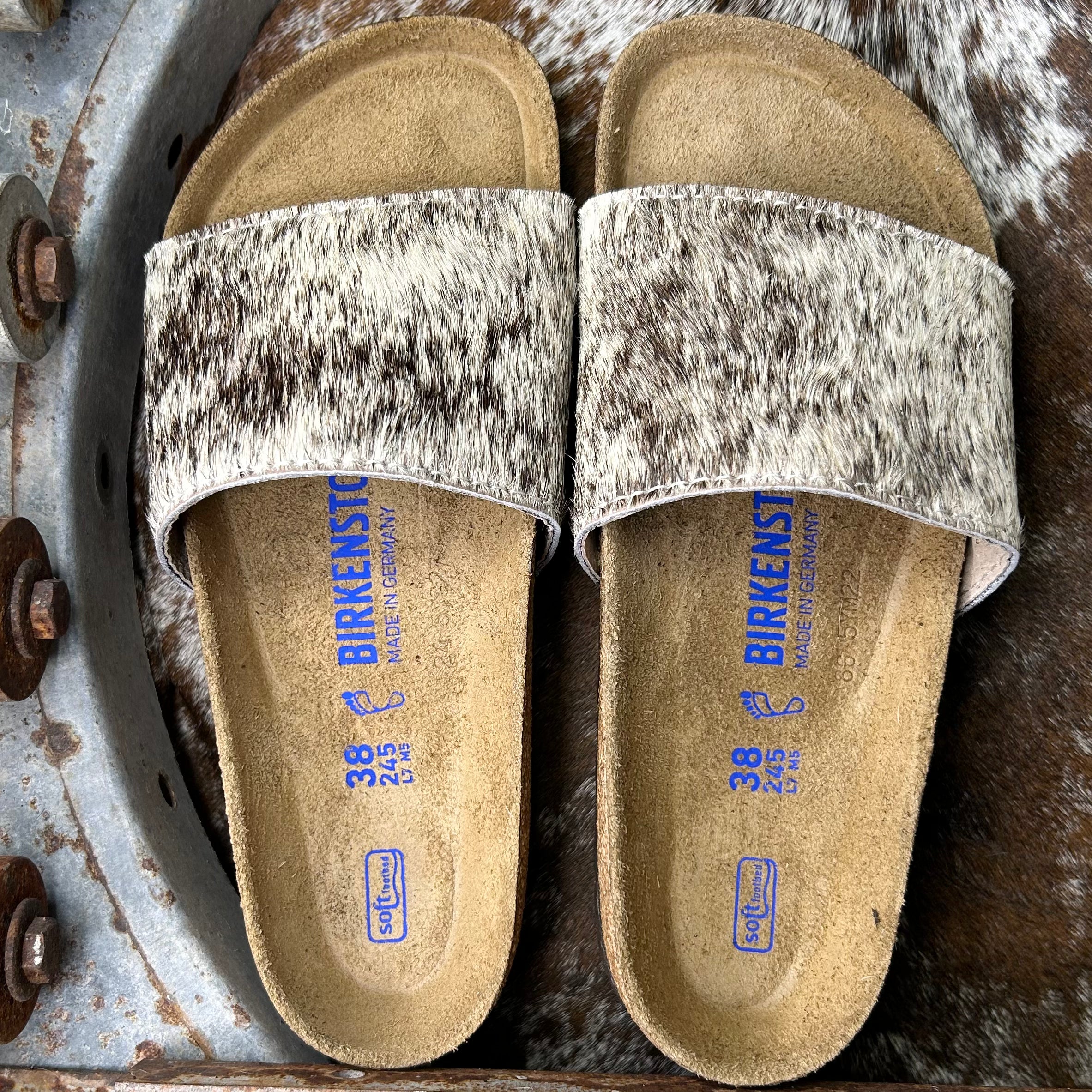 Cowhide Rancheras (Size 38)
