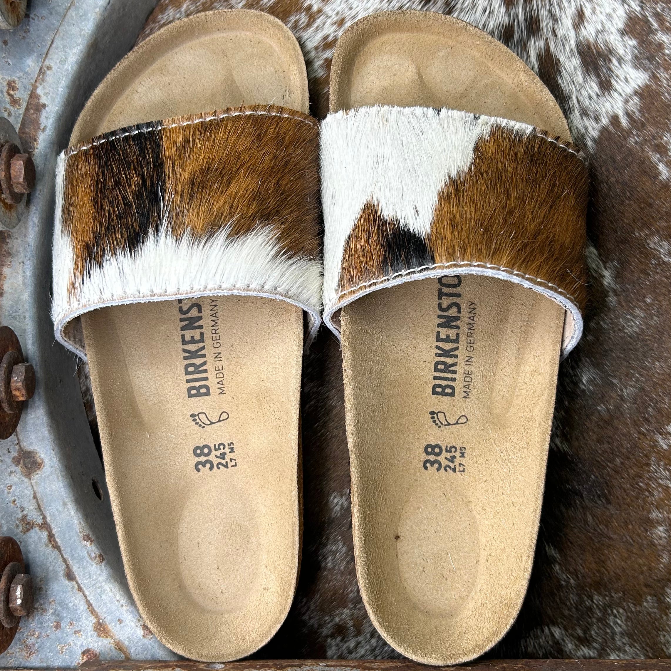Cowhide Rancheras (Size 38)
