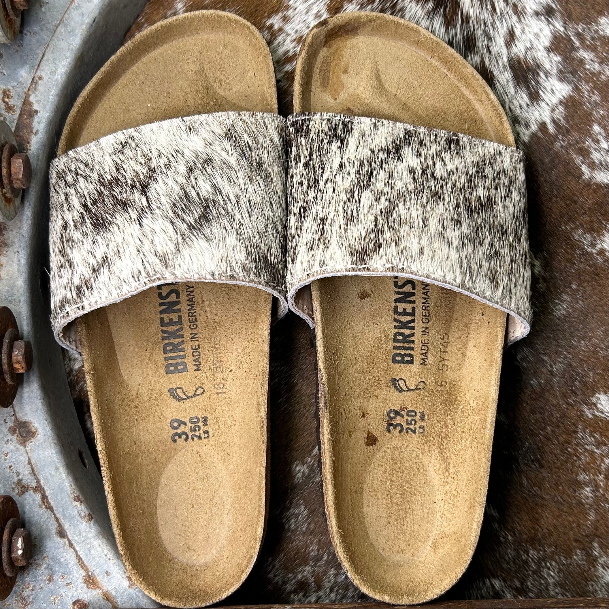 Cowhide Rancheras (Size 39)