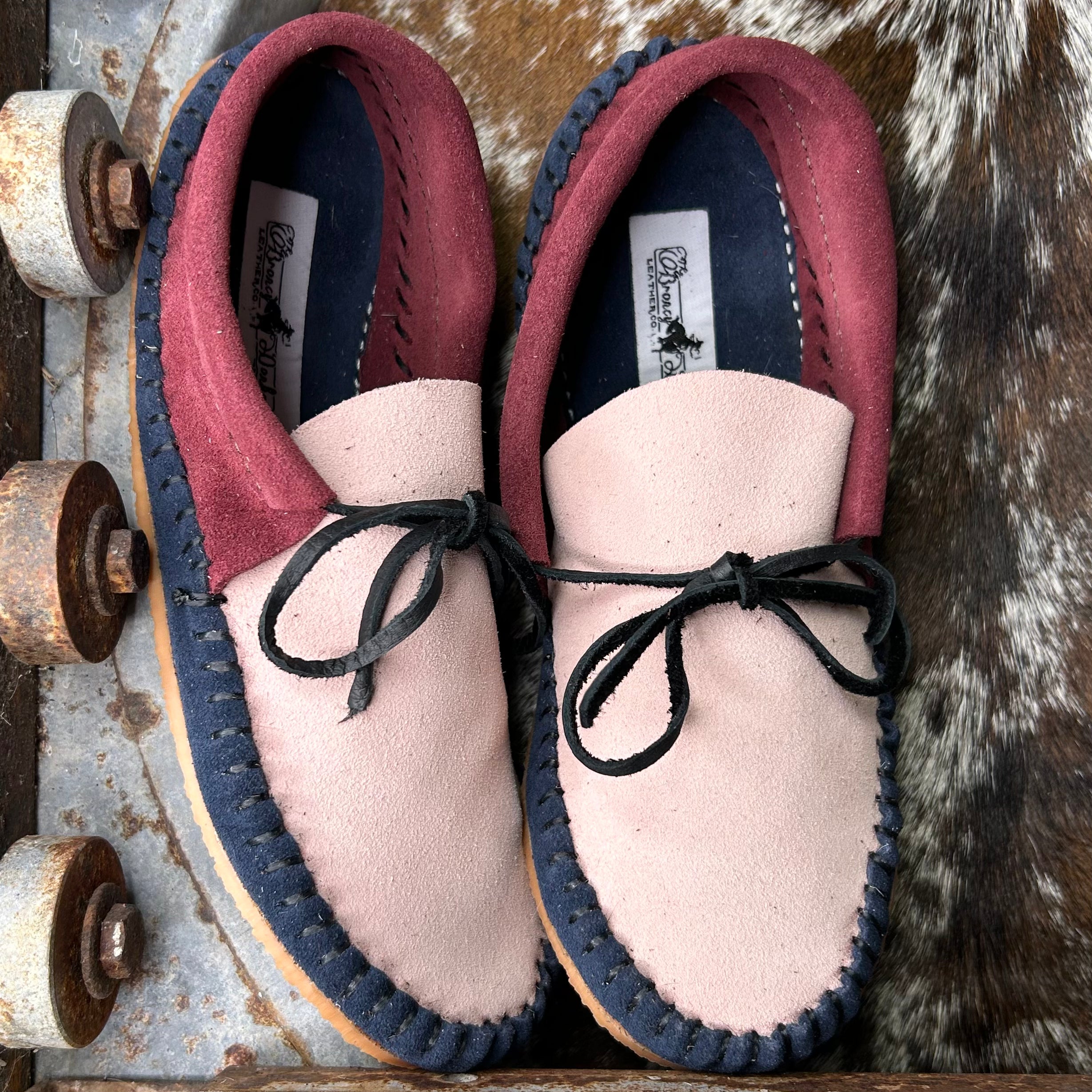 Colorblock Muleys (Size 5)