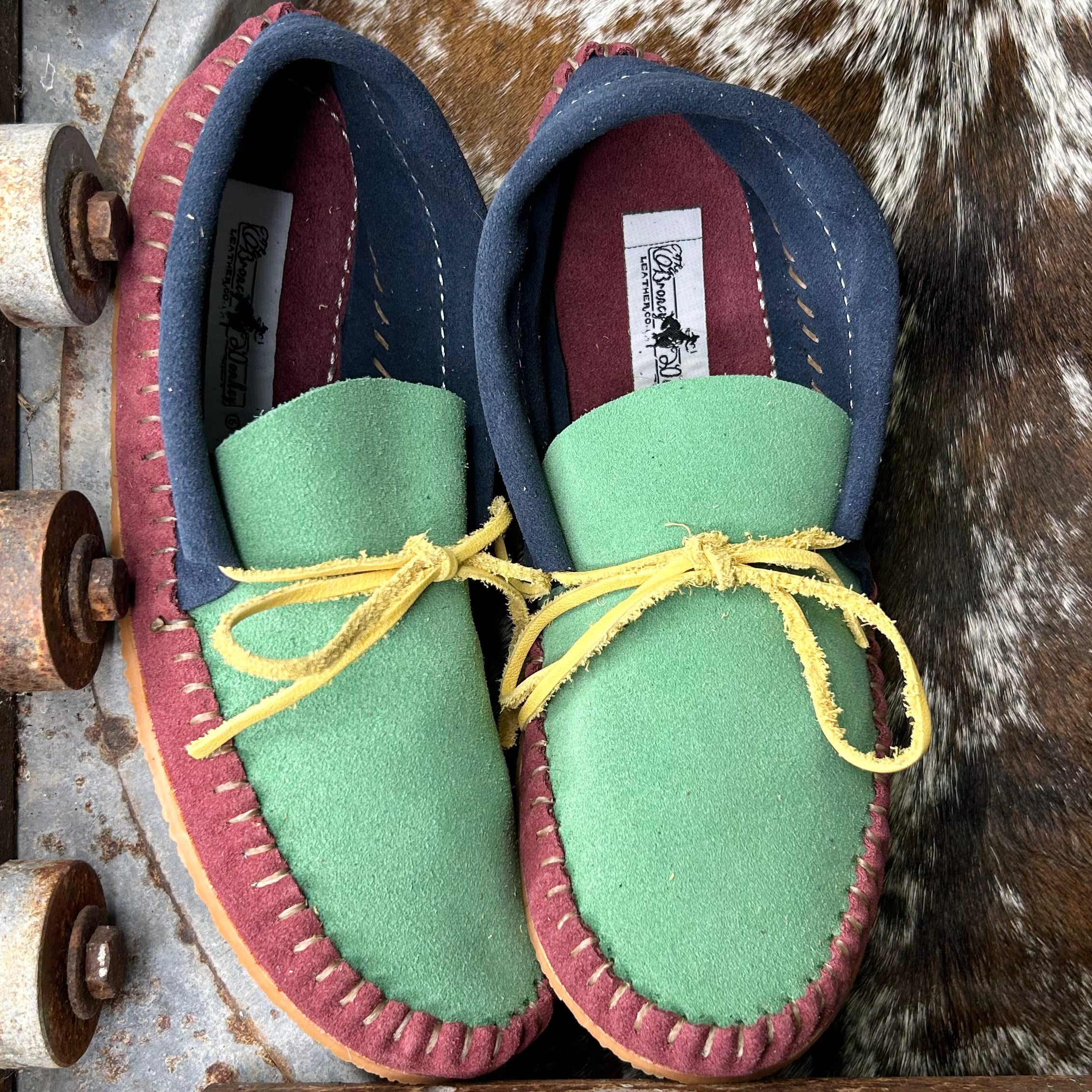 Colorblock Muleys (Size 9)