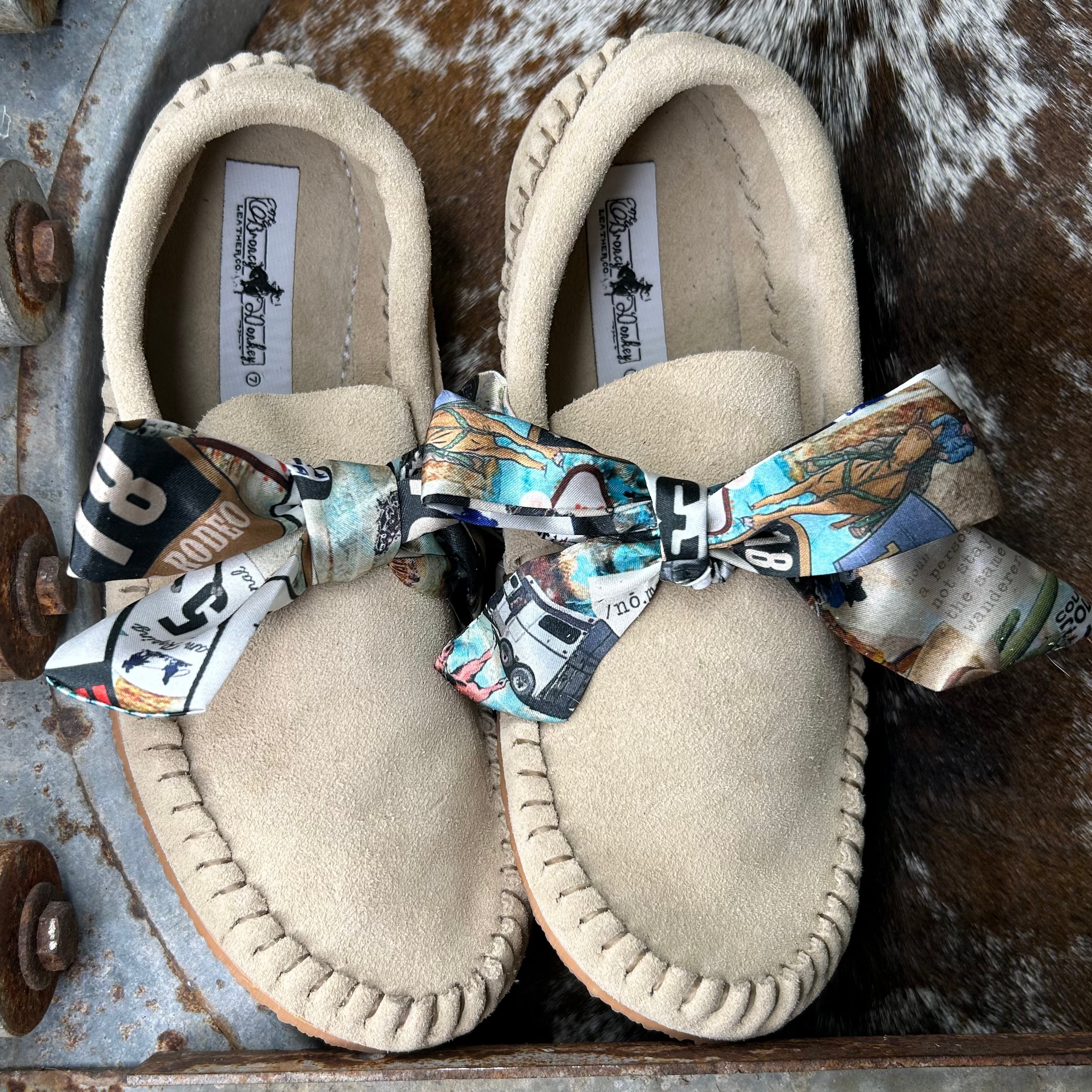 Wild Rag Muleys (Size 8)