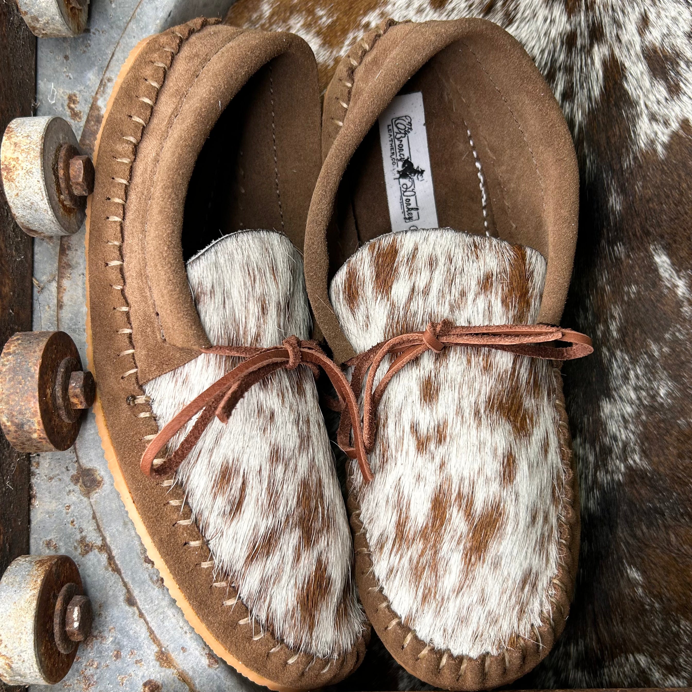 Cowhide Muleys (Size 8)