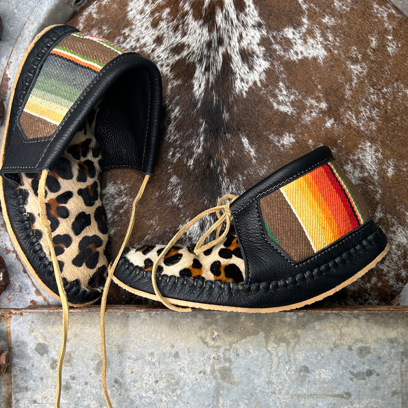 Serape/leopard (size 10)